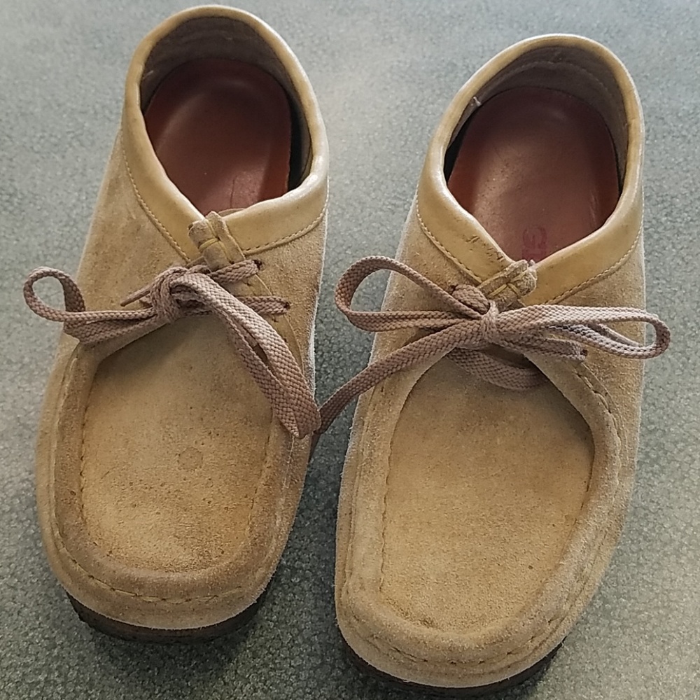 Clark's Originals Suede Wallabees - Women's